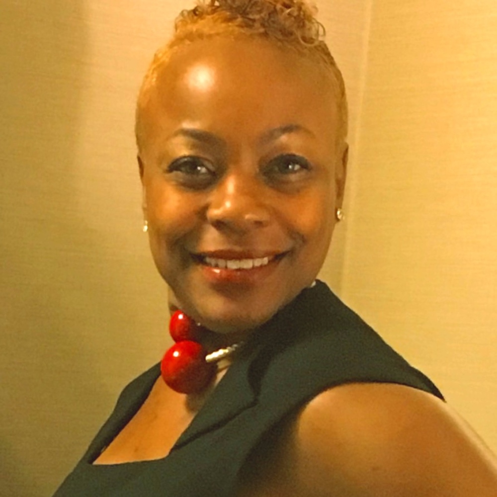 Meet your Posher, Geneva